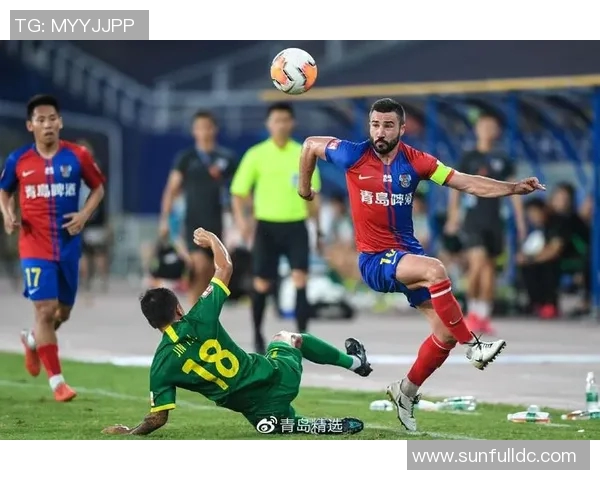 武汉卓尔与青岛黄海激战正酣精彩比赛直播全程回顾与分析 武汉卓尔与青岛黄海激战正酣精彩比赛直播全程回顾与分析